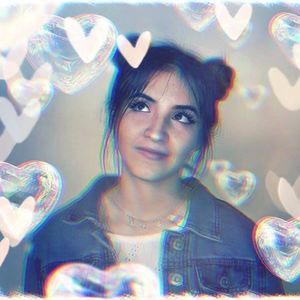 Meet your Posher, Lizzie